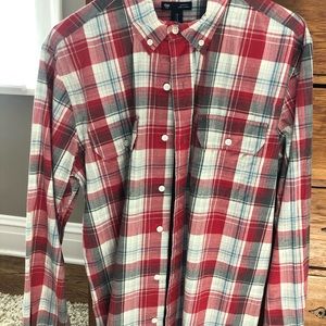 Men’s red and gray plaid Gap long sleeve shirt